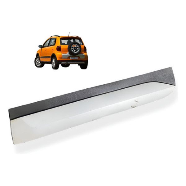 Friso Lateral Porta Traseira Esquerda Vw Crossfox 2014 Origi Prateado