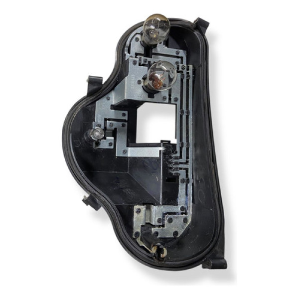 Circuito Soquete Lanterna Esquerda Lâmpada Vw Fox 2011 Usado